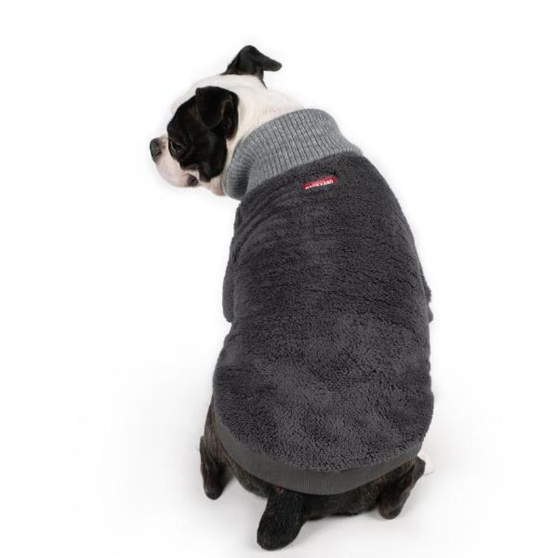 CHARLIE’S BACKYARD | Cozy Turtleneck in Grey