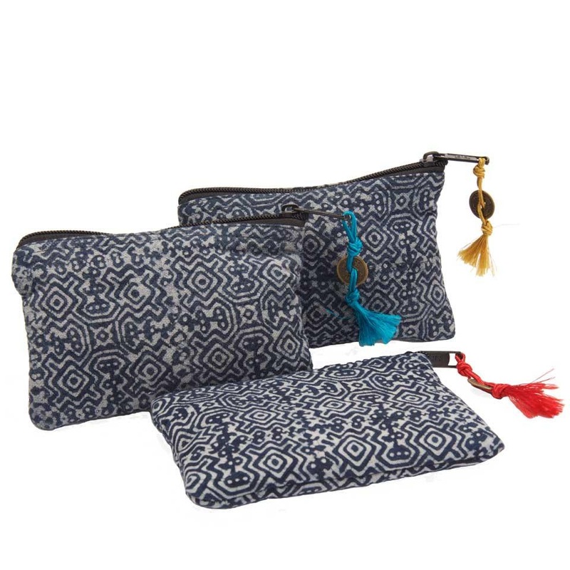 ZIG ZAG ASIAN COLLECTION | Indigo Zipper Pouch