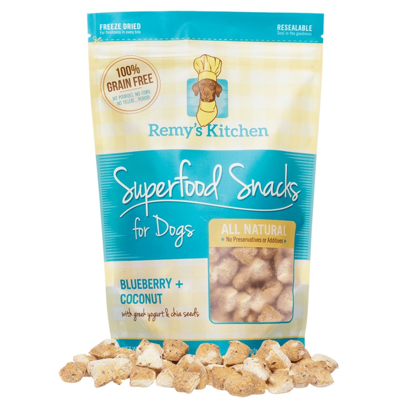 REMY’S KITCHEN | Superfood Snacks in Blueberry + Coconut