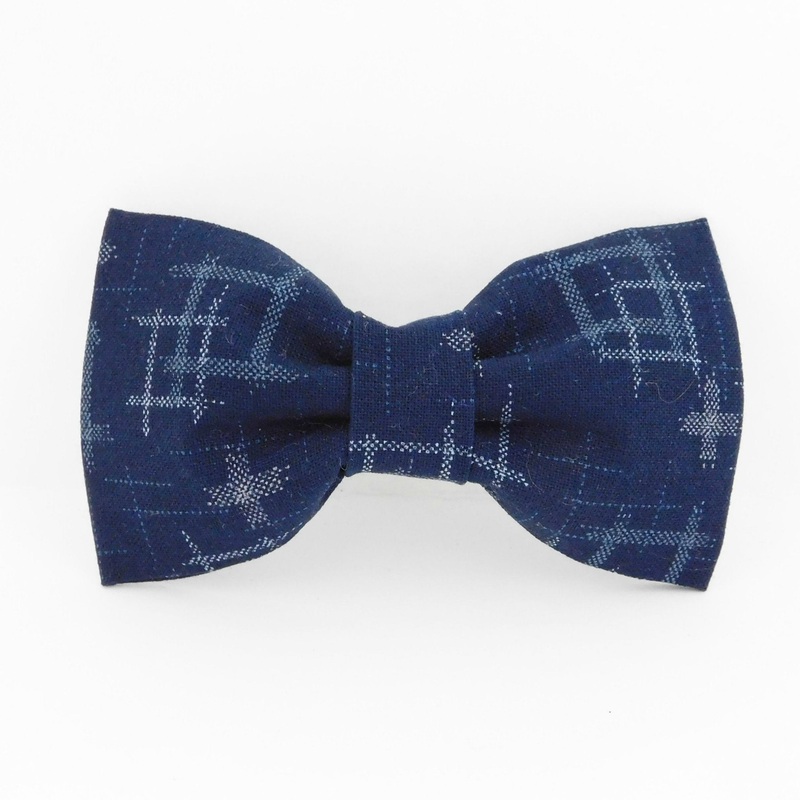 CHARLOTTE’S PET | Blue Ikat Denim Bow Tie