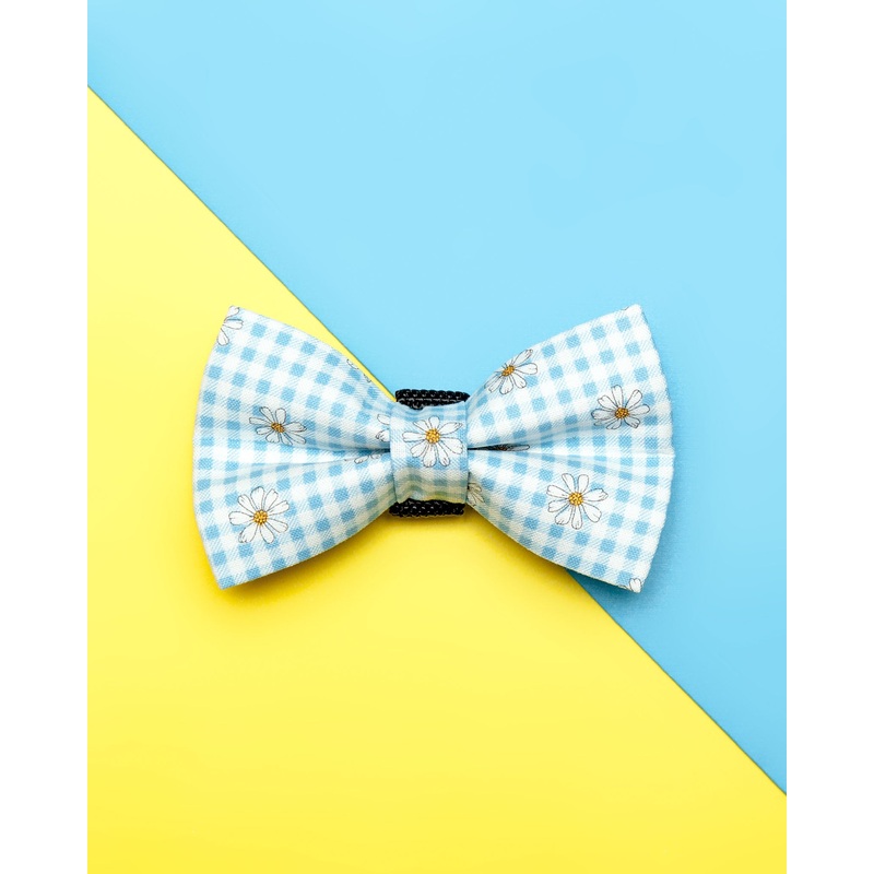 Dog Bow Tie in Blue Daisy (FINAL SALE)