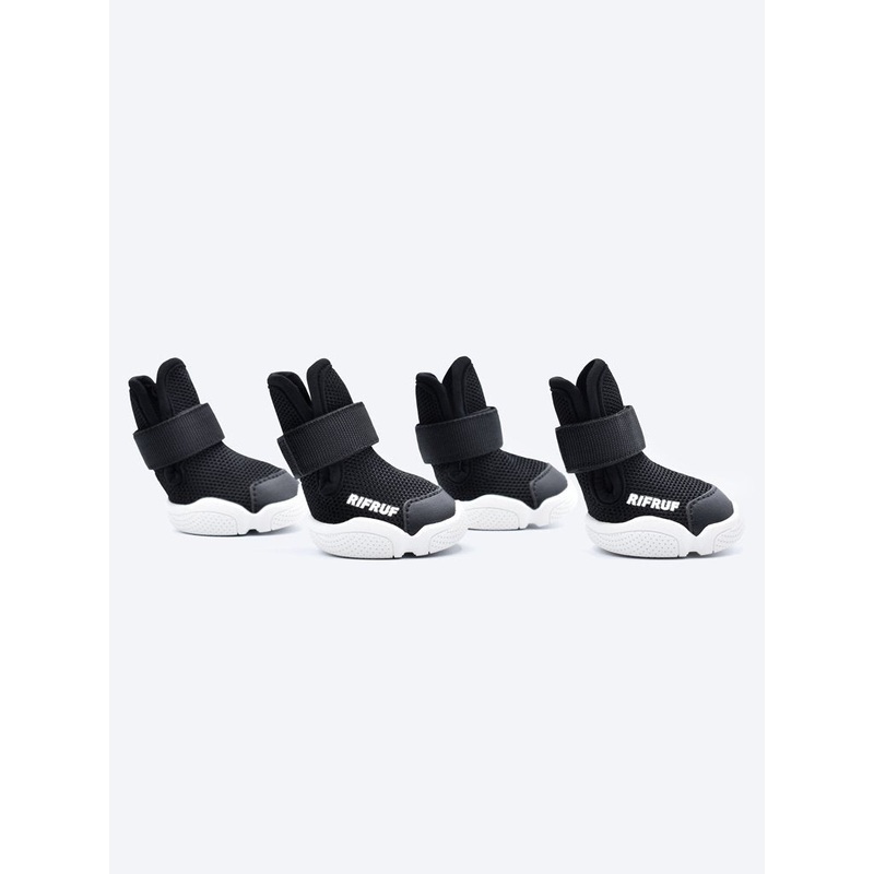 Caesar Dog Sneakers in Black|Size 0 – (1 – 1.24″ wide)|Size 1 – (1.25 – 1.49″ wide)|Size 2 – (1.50 – 1.74″ wide)|Size 3 – (1.75 – 1.99″ wide)|Size 4 – (2.00 – 2.25″ wide)|Size 5 – (2.25 – 2.74″ wide)