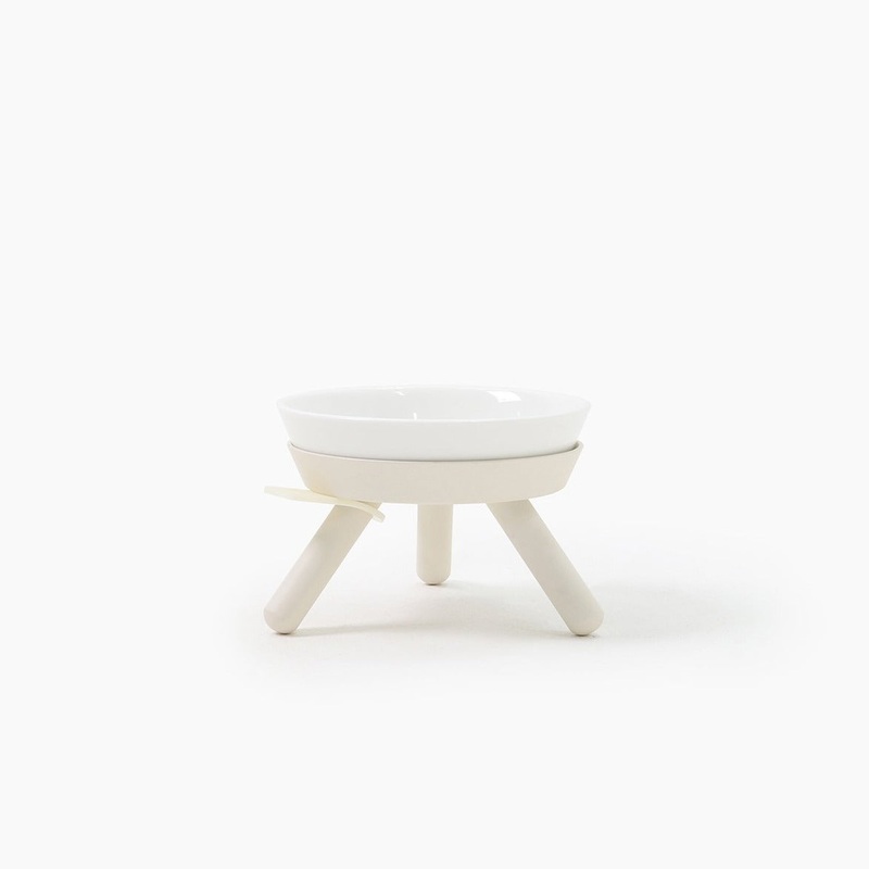 Elevated Oreo Ceramic Dog Bowl + Stand in White (Short)