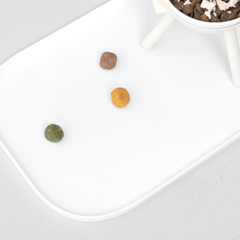 Oreo Silicone Feeding Mat in White