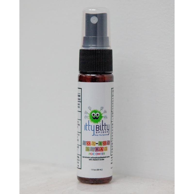 Antibacterial Soothing Paw Spray for Dogs with Aloe & Lavender