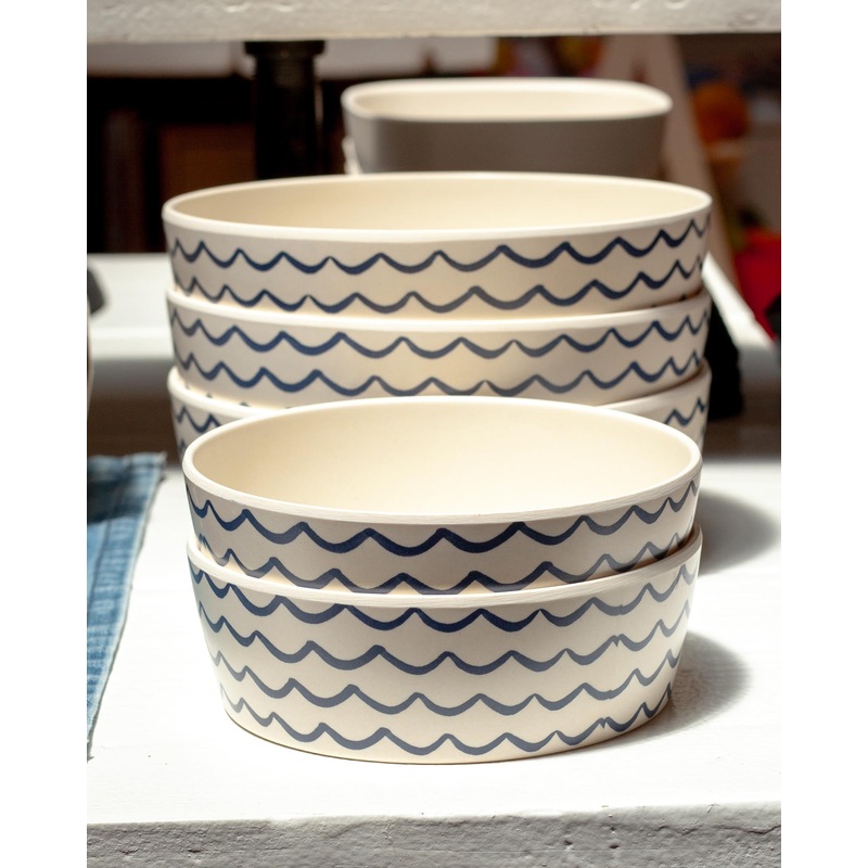 Bamboo Pet Bowl in Ocean Waves