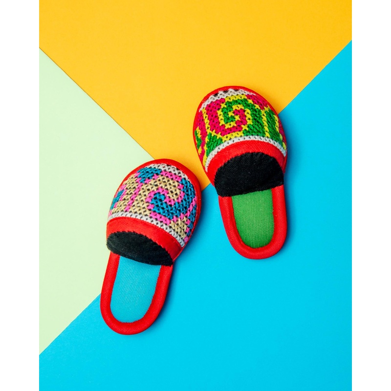 Lil’ Slippers Catnip Toy