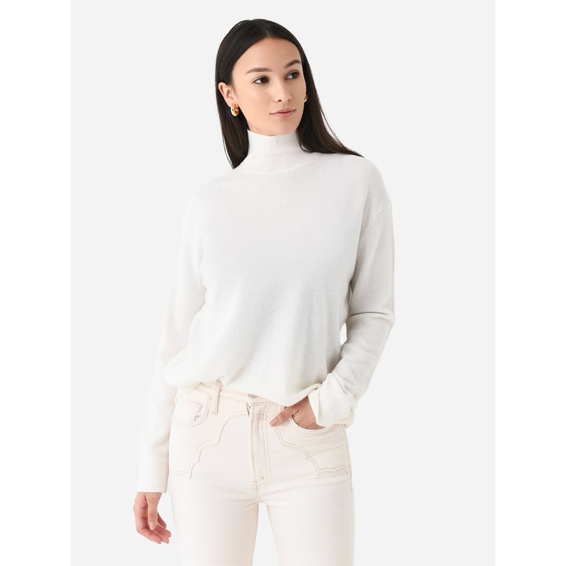 Vince Women’s Weekend Cashmere Turtleneck Sweater