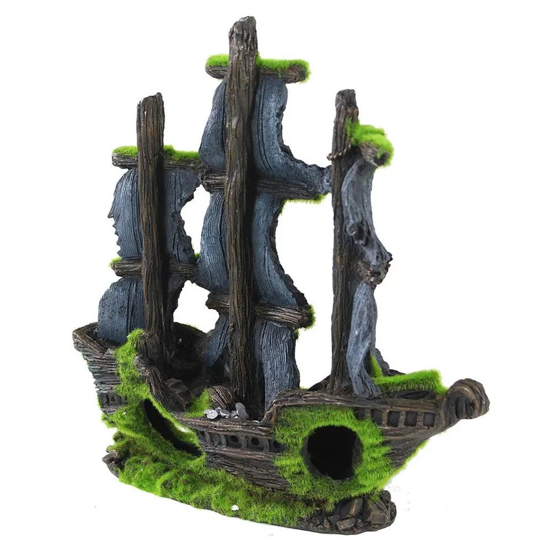 Penn Plax Pirate Ship with Moss Aquatic Decor