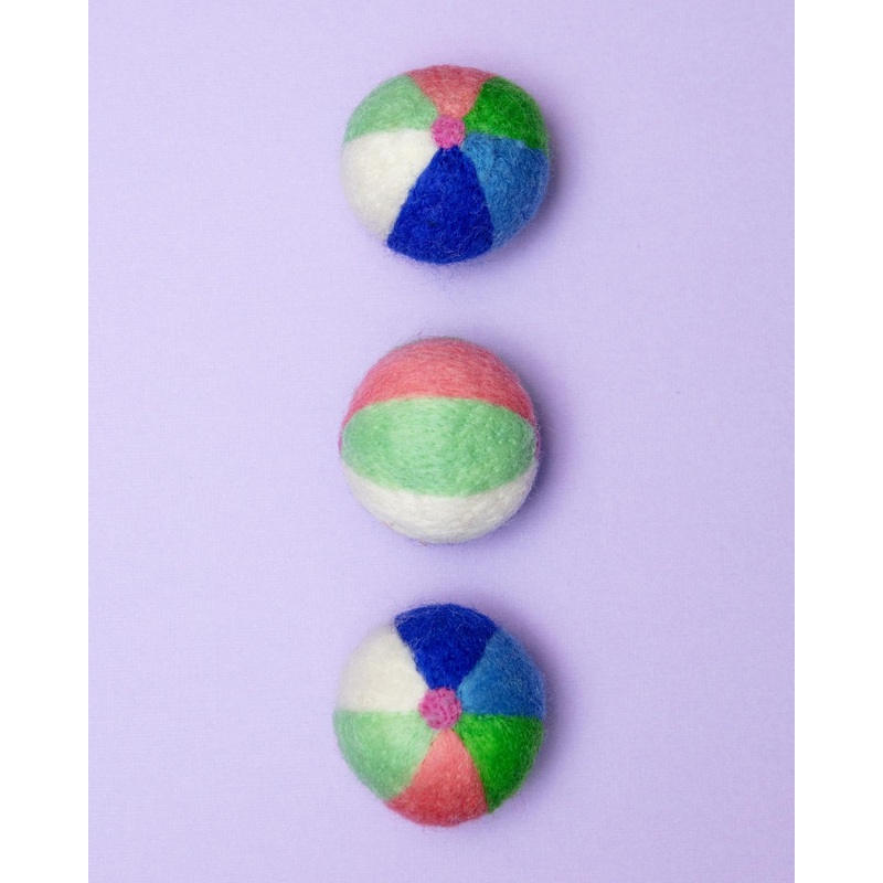 Beach Ball Summer Wool Cat Toy