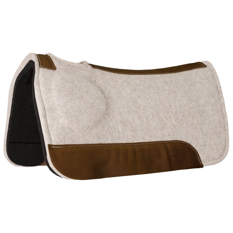Mustang Contoured CorrectFit Saddle Pad, 32 x 31 x 1